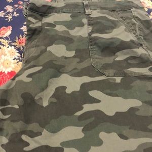 Old Navy camouflage Pixie